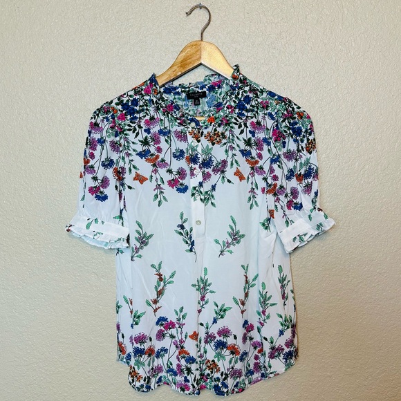 Talbots Tops - Talbots Women’s Floral Blouse 1/4 Button Down Size Medium
